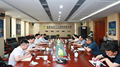 北(běi)京金隅集團總經理(lǐ)助理(lǐ)孔慶輝一(yī)行(xíng)到首發投資控股公司交流座談