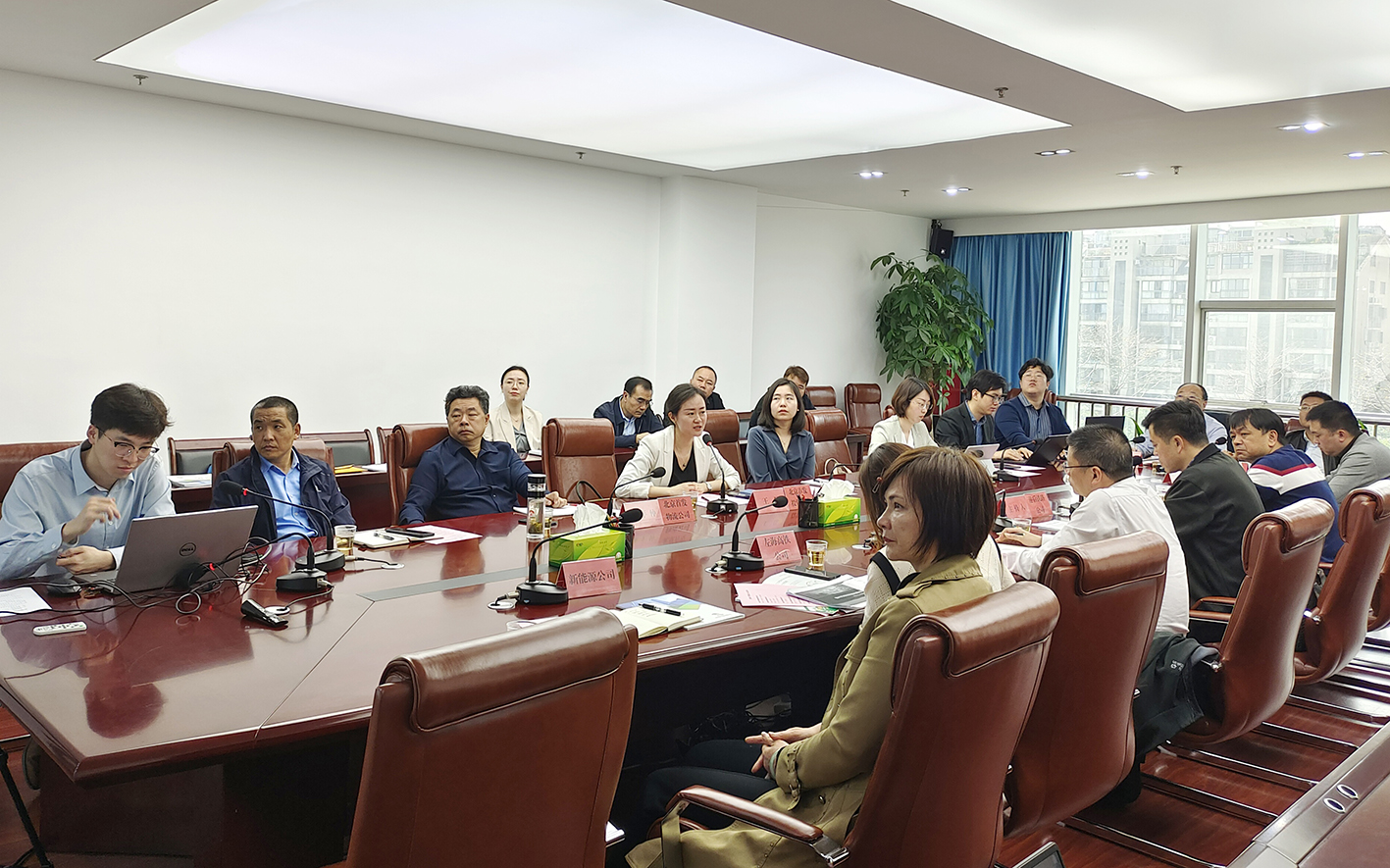 首發投資控股公司黨委副書記、總經理(lǐ)王磊帶隊到福州左海控股集團公司等地(dì)調研座談